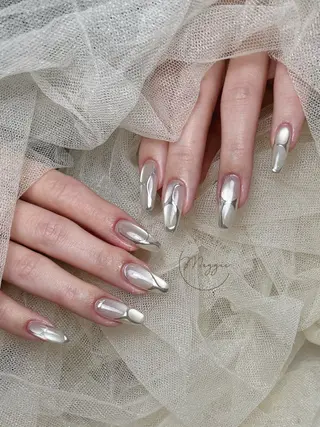 ネイル Maggie Nail🦩のネイルデザイン