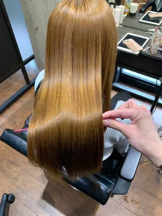 ロング 暖色/艶カラー 岸谷真幸のヘアスタイル