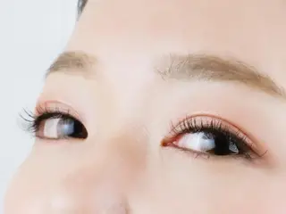 マツエク・マツパ 株式会社GRAND LINEのマツエク・マツパデザイン