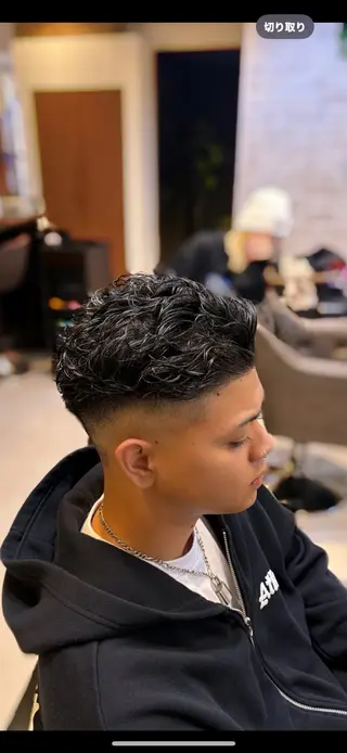 パーマ メンズ pays de reve所属・山本 ひかりのヘアスタイル