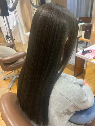 セミロング Moto nanamiのヘアスタイル