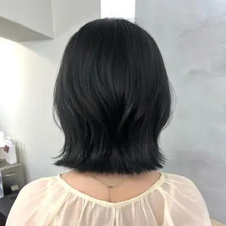 ミディアム カラー invitation   栄所属・suzu invitationのヘアスタイル