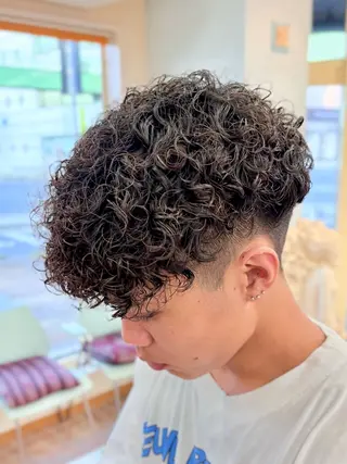 ショート パーマ メンズ 電髪倶楽部STREET所属・田和 直樹のヘアスタイル