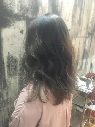 セミロング カラー ヘアアレンジ 🧶ブリーチカラー TERU🧶のヘアスタイル
