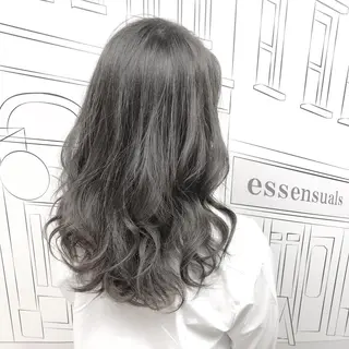 セミロング レイヤー⭐️カラー ⭐️平川雅史のヘアスタイル
