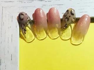 ネイル 古川 里美のネイルデザイン