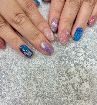 ネイル 安藤 彩乃のネイルデザイン