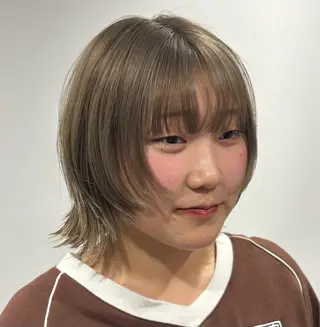 ミディアム のむらあんじゅ/ 韓国風レイヤーೀのヘアスタイル