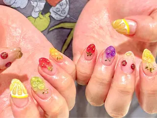 ネイル エムスラッシュセンター南sol所属・kano🫧 指名No.1💫のネイルデザイン