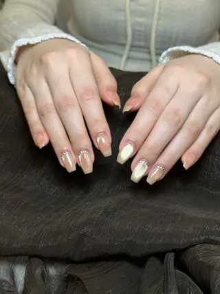 ネイル 🌸Elsias momokoのネイルデザイン