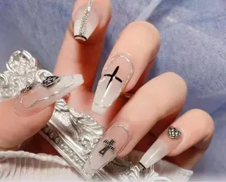 ネイル D-BEAUTY Nailsalonのネイルデザイン