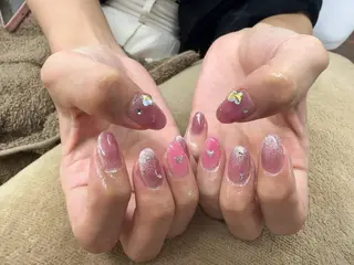 ネイル Nina センター南店所属・PHYLIS センター南店のネイルデザイン