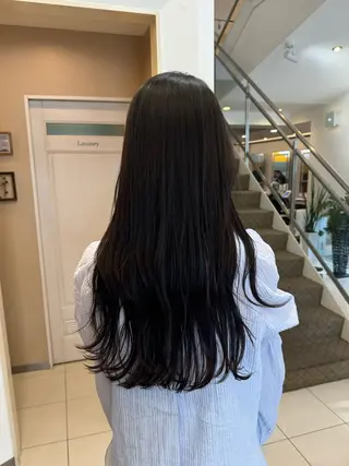 ロング ガレリアオリジン所属・浅井 ひかるのヘアスタイル