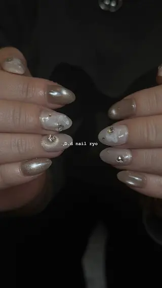 ネイル D.d Ryo🎀のネイルデザイン