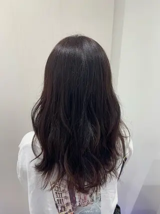 ロング カラー stair:case 武蔵小杉店所属・艶カラーリスト 牛込萌香のヘアスタイル