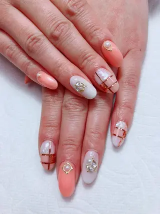 ネイル 石原 夕華のネイルデザイン