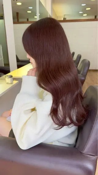 カラー Hip's eyes meiのヘアスタイル