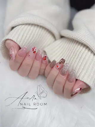 ネイル Aura nail room所属・Lu naのネイルデザイン