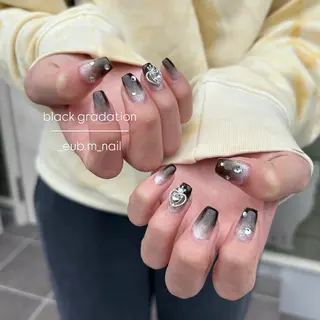 ネイル 深夜ネイルサロン eub.m_nailのネイルデザイン