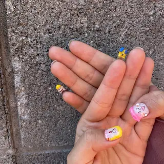 ネイル 岩山 直子のネイルデザイン