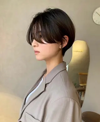 ショート カラー Number博多所属・東村 光希のヘアスタイル