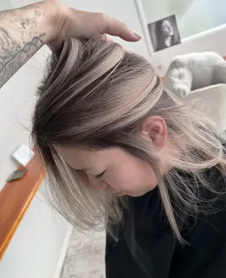 ミディアム カラー ROBIN所属・指名数No.1 /NAOYAのヘアスタイル