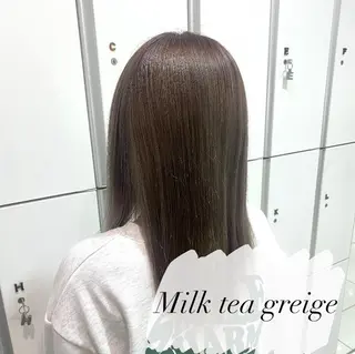 セミロング カラー ミルクティーベージュ 暖色カラー/池田麻帆のヘアスタイル