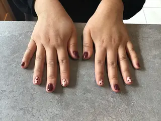 ネイル Nest 蜂谷のネイルデザイン