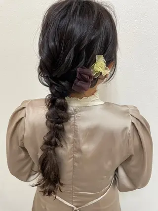 ヘアアレンジ 安江 理緒のヘアスタイル