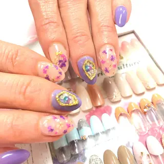 ネイル ユリシスネイル 担当近藤のネイルデザイン