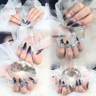 ネイル private salon le'a所属・le'a スタッフのネイルデザイン