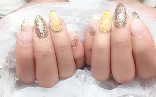 ネイル マジックミラー所属・マジック ミラーのネイルデザイン