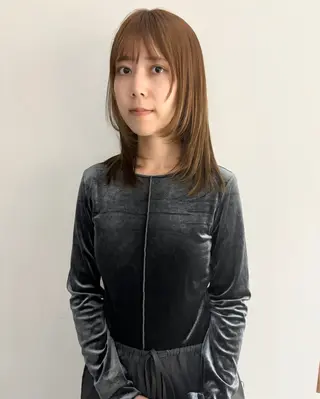 ミディアム 久米寿李恵 くめじゅりえのヘアスタイル