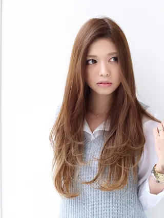 ミディアム セミロング ロング カラー 中山 天地のヘアスタイル