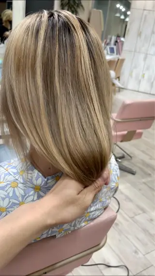 セミロング カラー 高島大登/顔周り /レイヤーカットのヘアスタイル