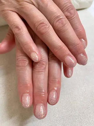 ネイル ネイルサロンエーナイン平岸店所属・齋藤 英理のネイルデザイン