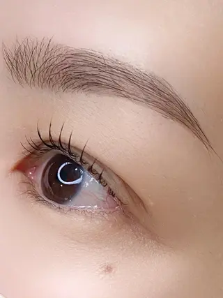 マツエク・マツパ プティメゾン別府所属・黒木 茜のマツエク・マツパデザイン