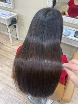 ロング 髪質改善カラーエステ 🫧 / 齋藤 朱夏のヘアスタイル