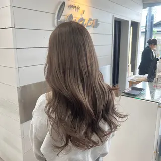 ロング three若林 那津のヘアスタイル