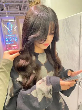 ロング カラー ヘアアレンジ 🪸ハイトーンカラー エクステmisakiのヘアスタイル