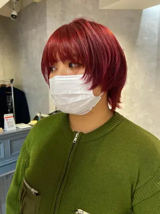 ショート カラー オフホワイトアンドなんば所属・福西 洋斗のヘアスタイル