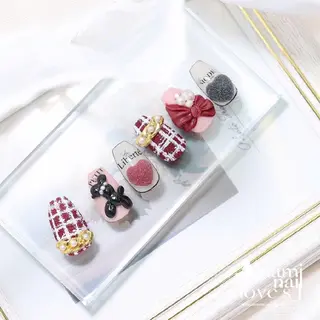 ネイル 内 奈美のネイルデザイン