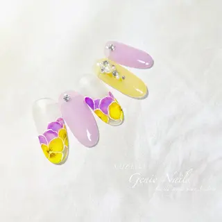 ネイル Genie Nailsのネイルデザイン