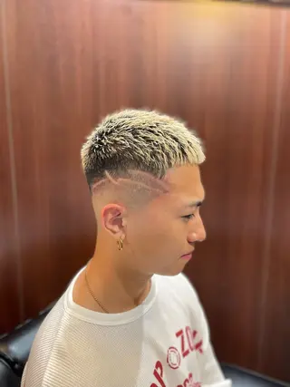 メンズ ヒロ銀座バーバーショップ新宿店所属・ITO TOMのヘアスタイル