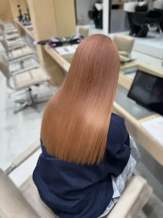 ロング カラー 吉澤 愛心のヘアスタイル