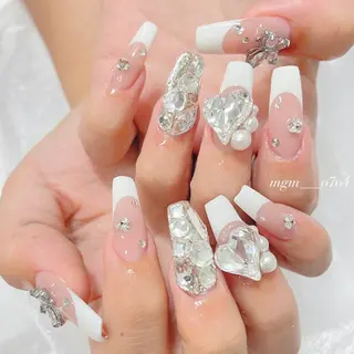 ネイル MoON...❤︎ MeGuのネイルデザイン