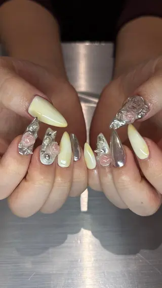 ネイル 👽個性派ネイル🎀 komachiのマツエク・マツパデザイン