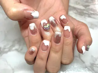 ネイル PｰPOP所属・青木 ひろえのネイルデザイン