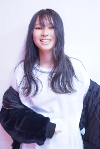 ロング カラー デザインカラー髪質 改善Lilithのその他イメージ