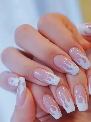 ネイル Queen Nail 柏店　クイーンネイルのネイルデザイン